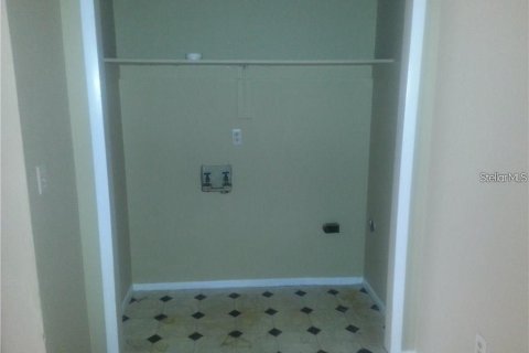 Apartment in Lakeland, Florida 2 bedrooms, 91.6 sq.m. № 2277767 - photo 4