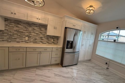 House in Oldsmar, Florida 3 bedrooms, 188.59 sq.m. № 1905313 - photo 9