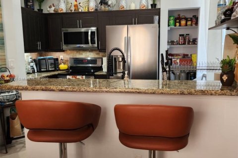 Adosado en venta en Miramar, Florida, 3 dormitorios, 137.59 m2 № 2035178 - foto 5