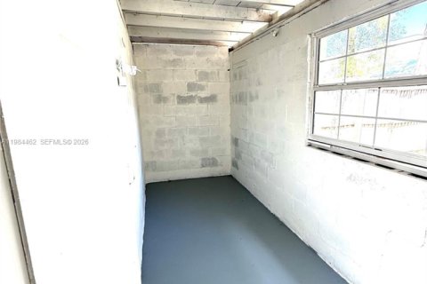 Villa ou maison à vendre à Tampa, Floride: 3 chambres, 106.47 m2 № 2047285 - photo 28