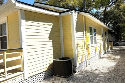 Villa ou maison à vendre à Tampa, Floride: 3 chambres, 106.47 m2 № 2047285 - photo 6