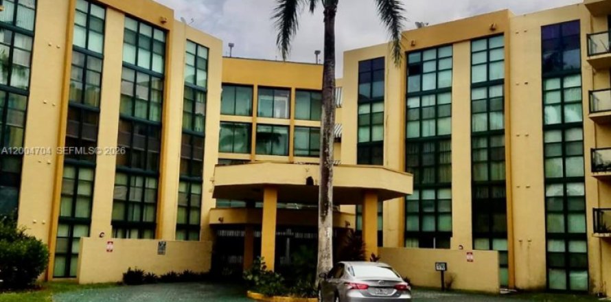 Condo in Miami, Florida, 2 bedrooms  № 2074917