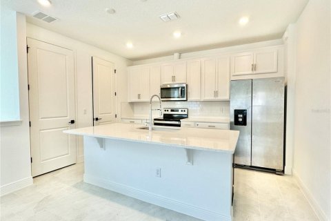 Appartement à louer à Orlando, Floride: 1 chambre, 79.9 m2 № 2211302 - photo 6