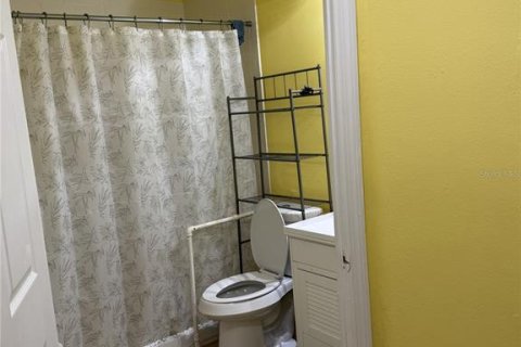 Propiedad comercial en venta en Valrico, Florida, 5 dormitorios, 189.15 m2 № 2108777 - foto 15