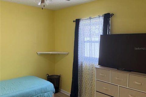 Propiedad comercial en venta en Valrico, Florida, 5 dormitorios, 189.15 m2 № 2108777 - foto 13