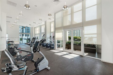 Condo in Miami, Florida, 2 bedrooms  № 1708545 - photo 19