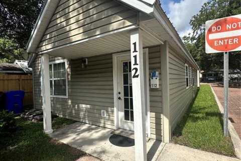 Propiedad comercial en alquiler en Kissimmee, Florida, 89.74 m2 № 1914760 - foto 1