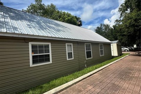 Propiedad comercial en alquiler en Kissimmee, Florida, 89.74 m2 № 1914760 - foto 2