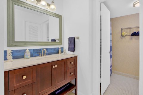 Copropriété à vendre à Hollywood, Floride: 2 chambres, 116.31 m2 № 2370215 - photo 17