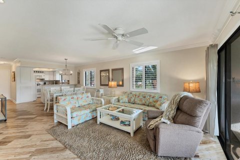 Condo in Bradenton, Florida, 2 bedrooms  № 1918363 - photo 6