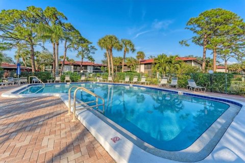 Condo in Bradenton, Florida, 2 bedrooms  № 1918363 - photo 29