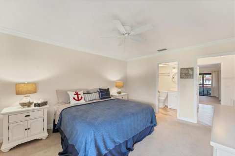 Condo in Bradenton, Florida, 2 bedrooms  № 1918363 - photo 16