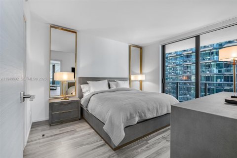 Condominio en alquiler en Miami, Florida, 2 dormitorios, 107.02 m2 № 1998044 - foto 13