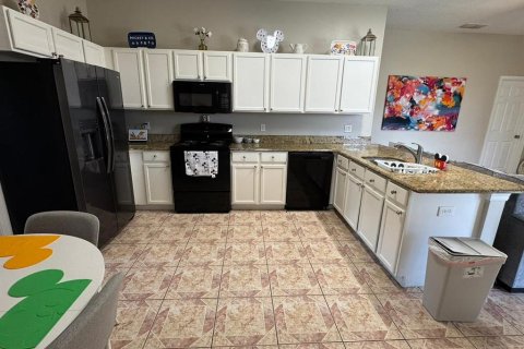 Casa en alquiler en Kissimmee, Florida, 4 dormitorios, 163.32 m2 № 1879548 - foto 9