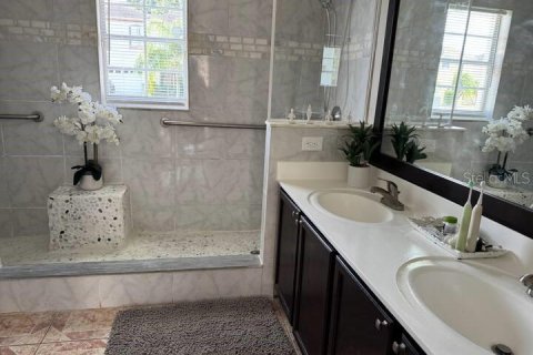 Casa en alquiler en Kissimmee, Florida, 4 dormitorios, 163.32 m2 № 1879548 - foto 19