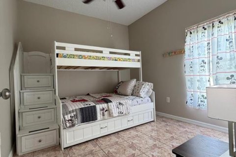 Casa en alquiler en Kissimmee, Florida, 4 dormitorios, 163.32 m2 № 1879548 - foto 25