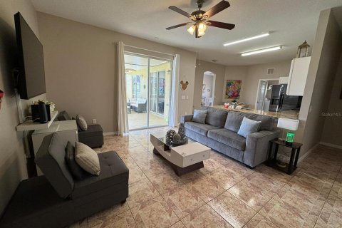 Casa en alquiler en Kissimmee, Florida, 4 dormitorios, 163.32 m2 № 1879548 - foto 12