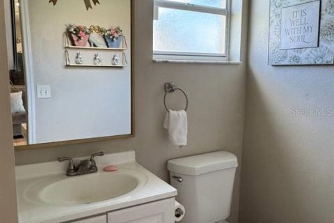 Casa en alquiler en Kissimmee, Florida, 4 dormitorios, 163.32 m2 № 1879548 - foto 23