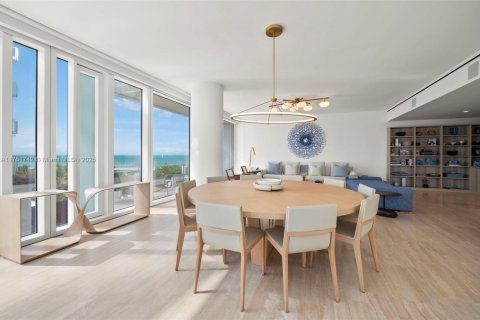 Condo in Surfside, Florida, 3 bedrooms  № 1859997 - photo 7