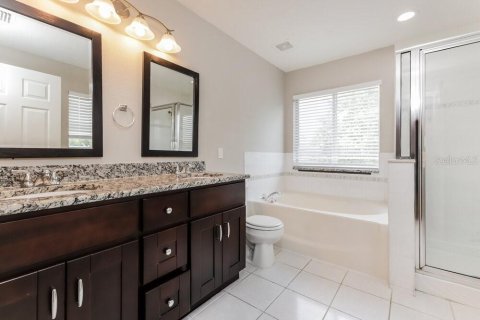 House in Riverview, Florida 3 bedrooms, 200.11 sq.m. № 1852483 - photo 13