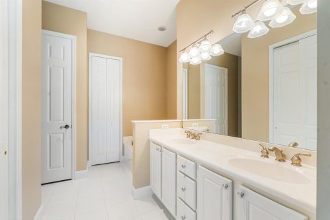 Condo in Vero Beach, Florida, 3 bedrooms № 2186930 - photo 23