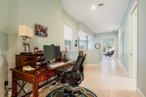 Condo in Vero Beach, Florida, 3 bedrooms № 2186930 - photo 11
