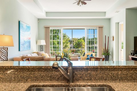 Condo in Vero Beach, Florida, 3 bedrooms № 2186930 - photo 18