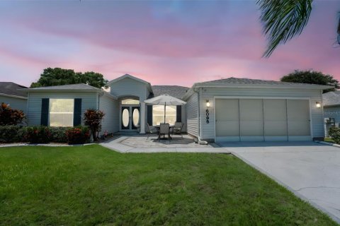 House in Lakeland, Florida 3 bedrooms, 186.36 sq.m. № 1919920 - photo 5