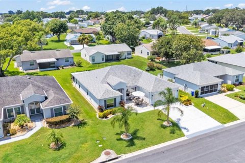 House in Lakeland, Florida 3 bedrooms, 186.36 sq.m. № 1919920 - photo 8
