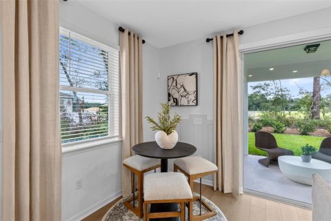 Townhouse in DeLand, Florida 3 bedrooms, 154.12 sq.m. № 2399526 - photo 12