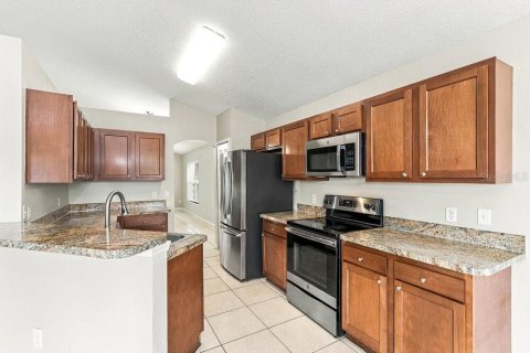 Villa ou maison à louer à Orlando, Floride: 4 chambres, 170.66 m2 № 2389105 - photo 8