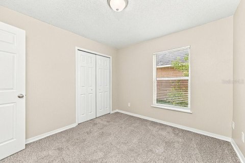 Villa ou maison à louer à Orlando, Floride: 4 chambres, 170.66 m2 № 2389105 - photo 13