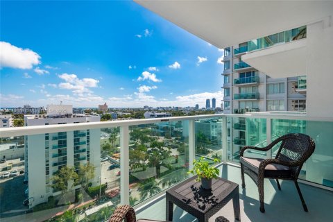 Condo in Miami Beach, Florida, 1 bedroom  № 1729282 - photo 20