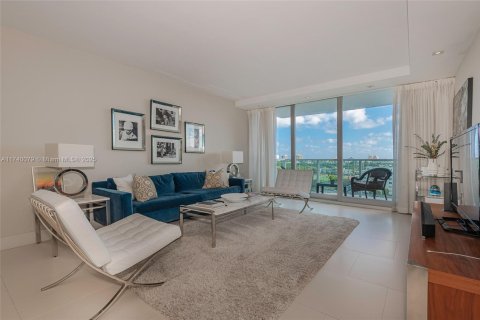 Condo in Miami Beach, Florida, 1 bedroom  № 1729282 - photo 5