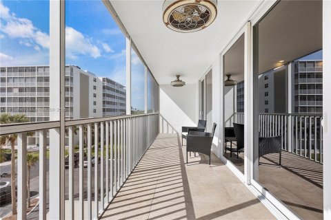 Copropriété à vendre à Naples, Floride: 1 chambre № 1942894 - photo 23