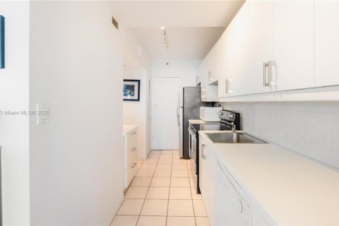 Copropriété à louer à Miami Beach, Floride: 49.7 m2 № 1729531 - photo 6