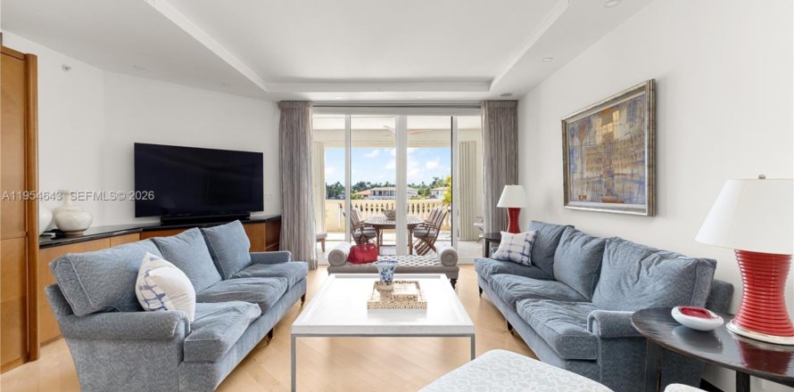 Condo in Aventura, Florida, 4 bedrooms  № 2009332