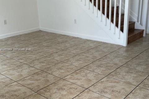 Townhouse in Homestead, Florida 3 bedrooms № 2068828 - photo 25
