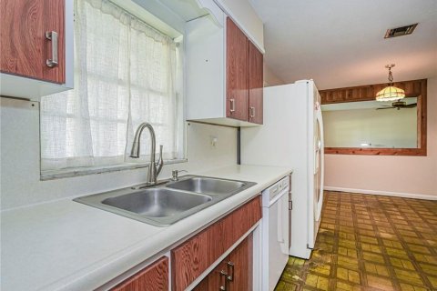 Villa ou maison à louer à Vero Beach, Floride: 4 chambres, 233.28 m2 № 2415808 - photo 10