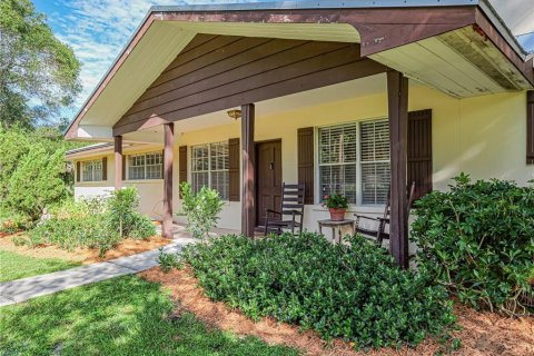 Villa ou maison à louer à Vero Beach, Floride: 4 chambres, 233.28 m2 № 2415808 - photo 2