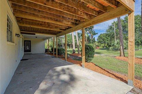 Villa ou maison à louer à Vero Beach, Floride: 4 chambres, 233.28 m2 № 2415808 - photo 30