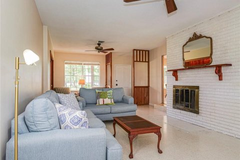 Villa ou maison à louer à Vero Beach, Floride: 4 chambres, 233.28 m2 № 2415808 - photo 7