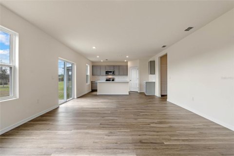 Villa ou maison à vendre à Apopka, Floride: 4 chambres, 196.3 m2 № 1834988 - photo 7