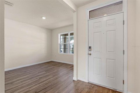 Villa ou maison à vendre à Apopka, Floride: 4 chambres, 196.3 m2 № 1834988 - photo 3