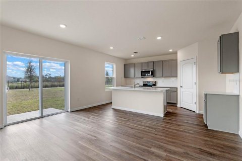 Villa ou maison à vendre à Apopka, Floride: 4 chambres, 196.3 m2 № 1834988 - photo 10