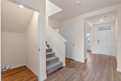Villa ou maison à vendre à Apopka, Floride: 4 chambres, 196.3 m2 № 1834988 - photo 4