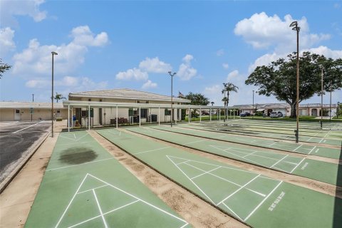 Villa ou maison à vendre à Pinellas Park, Floride: 2 chambres, 91.97 m2 № 1835170 - photo 20