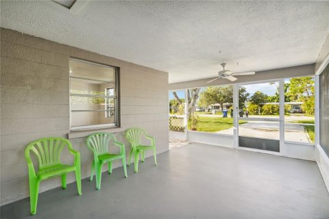 House in Englewood, Florida 3 bedrooms, 77.85 sq.m. № 1820535 - photo 6