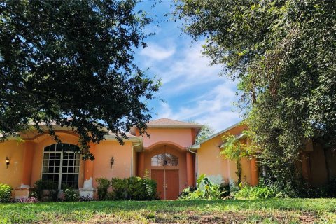 Casa en venta en Spring Hill, Florida, 3 dormitorios, 234.67 m2 № 1880648 - foto 1