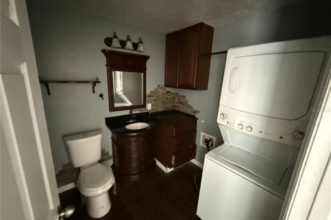 Villa ou maison à vendre à Palmetto, Floride: 2 chambres, 72.65 m2 № 2221600 - photo 6